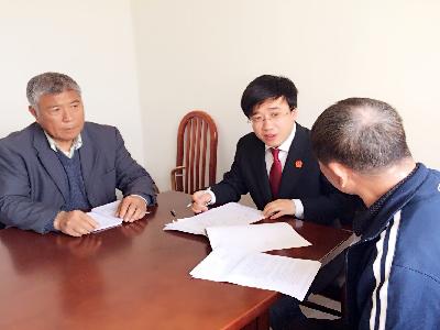 守护正义   青春无悔